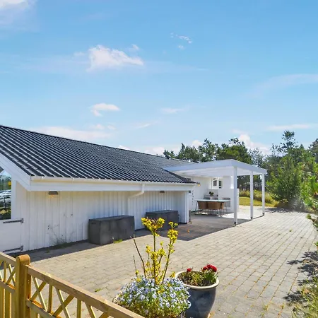 Four-bedroom In Thisted * Sønder Vorupør