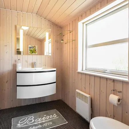 Four-bedroom In Thisted *