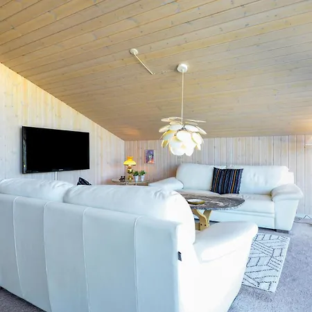 Four-bedroom In Thisted * Sønder Vorupør